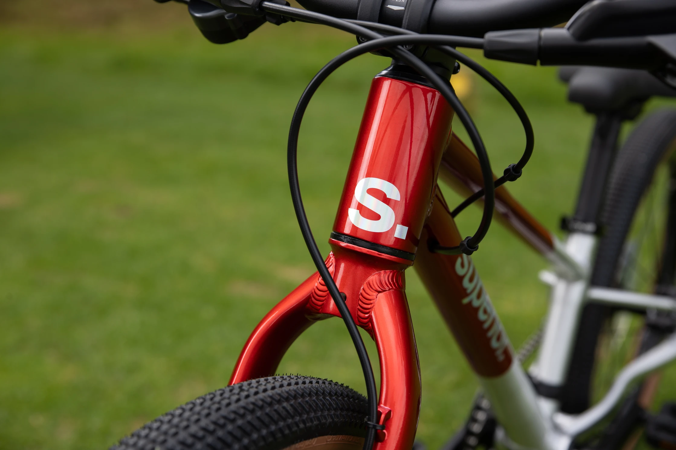 Bicykel Superior TEAM 20 / Gloss Brushed Alu / Red / 9.0"
