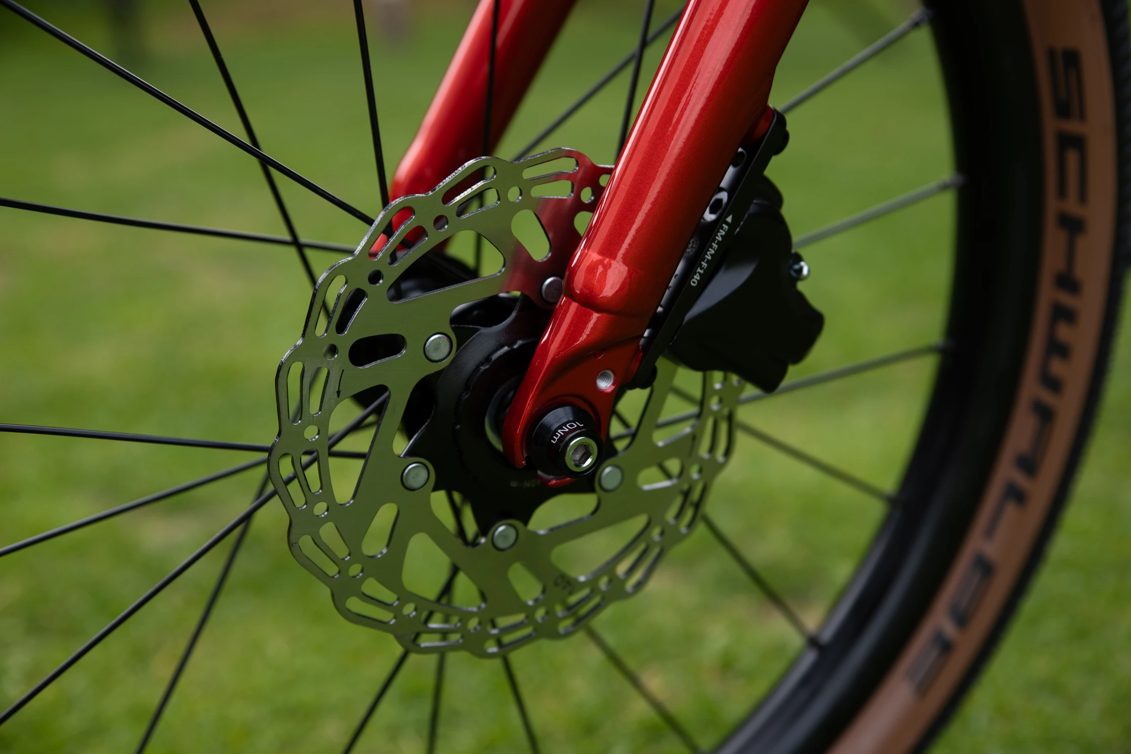 Bicykel Superior TEAM 20 / Gloss Brushed Alu / Red / 9.0"