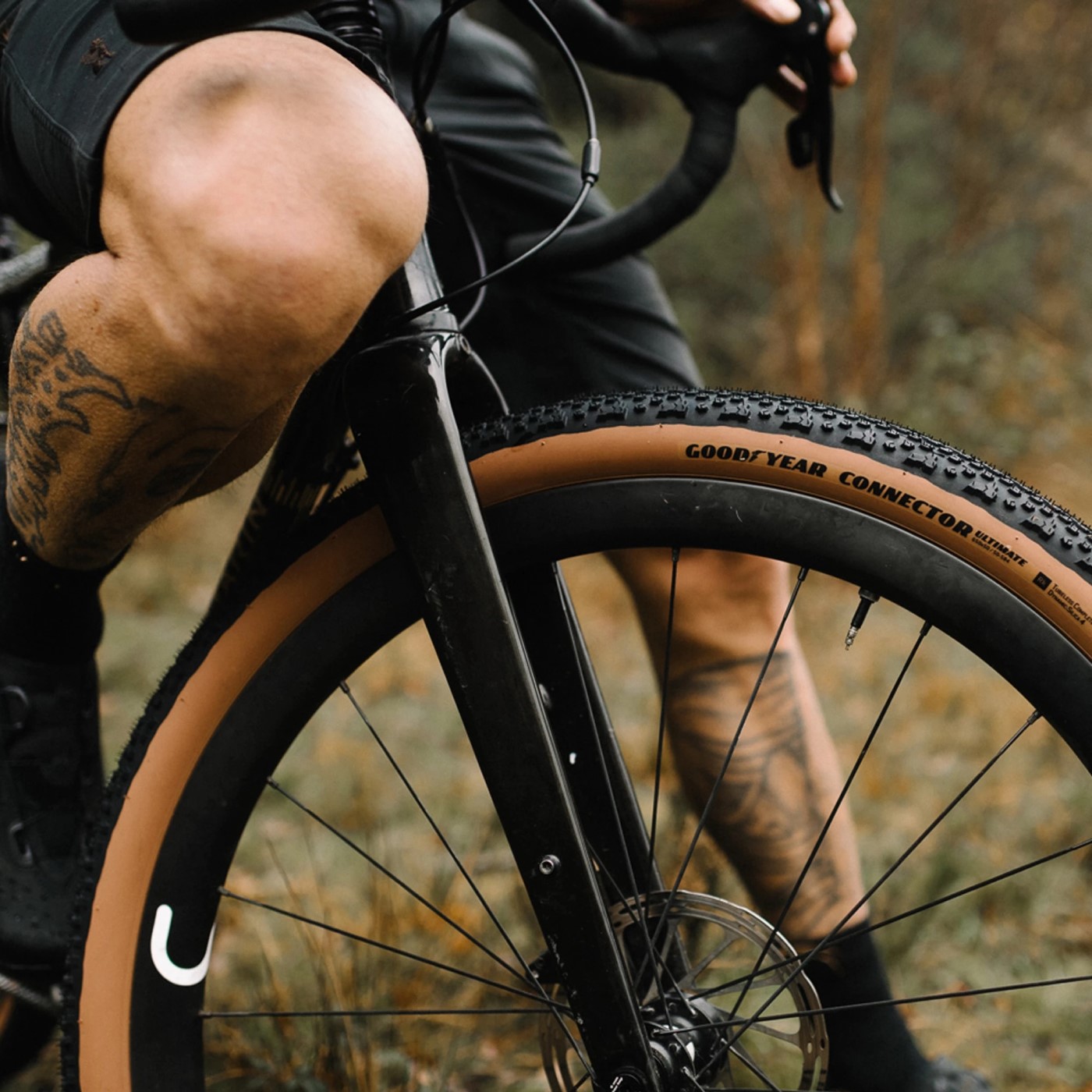 Plášť Goodyear gravel Connector, Ulimate Tubeless Complete 700-45C Tan