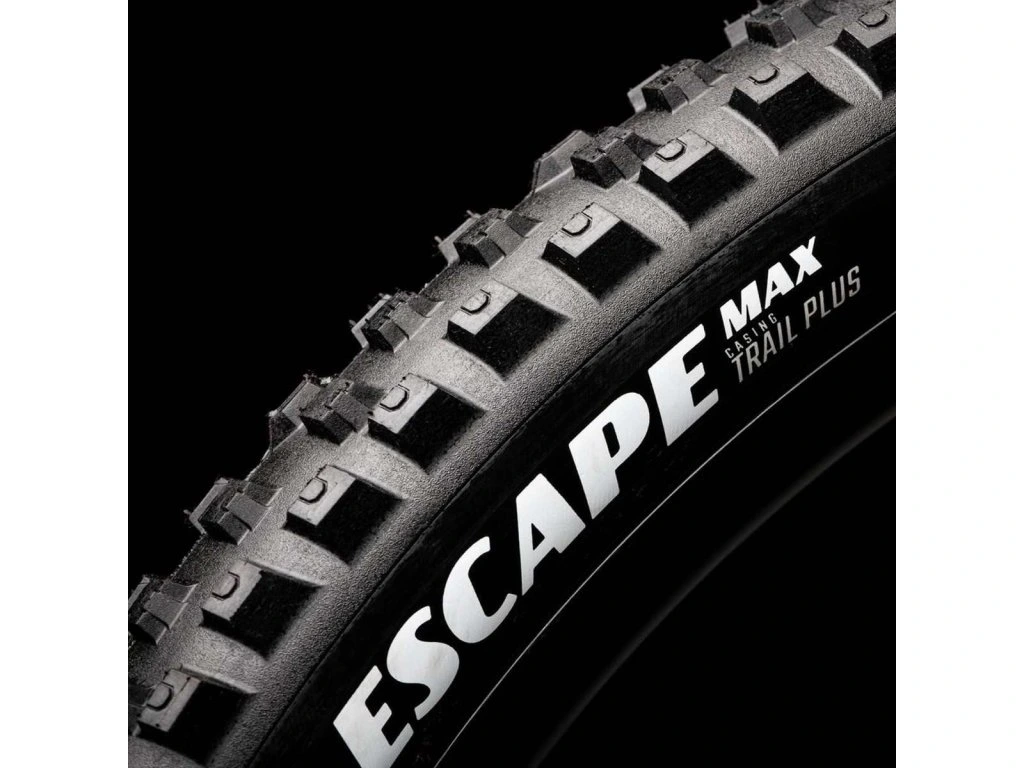 Goodyear Escape Max Trail Plus Grip 2 29x2.4 MTB plášť – čierny
