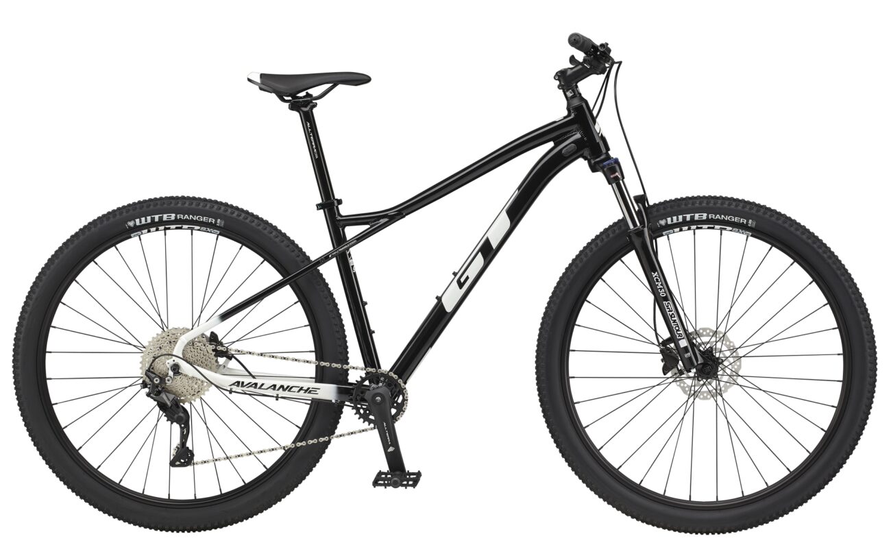 GT AVALANCHE 29" COMP čierna M
